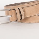 beige riem