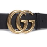 zwarte riem met gouden gesp