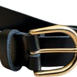 zwarte riem met gouden gesp