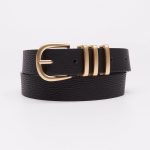 zwarte riem met gouden gesp